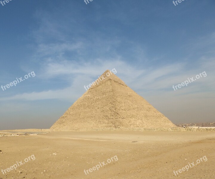 Pyramid The Great Pyramid Of Giza Architecture Giving Egypt