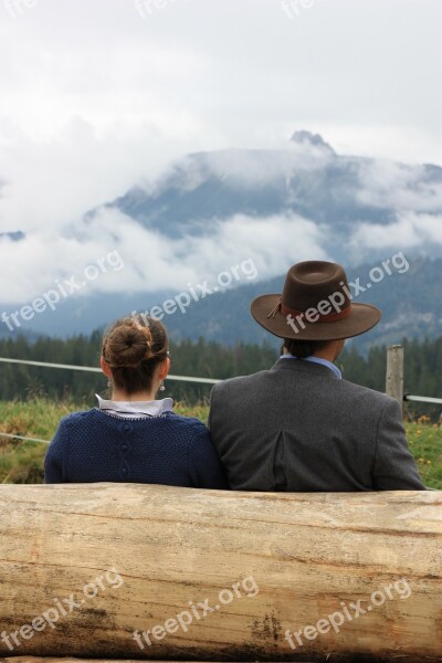 Bride And Groom Mountains Costume Good View Bavaria