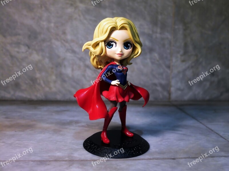 Super Girl Toy Figurine Dc