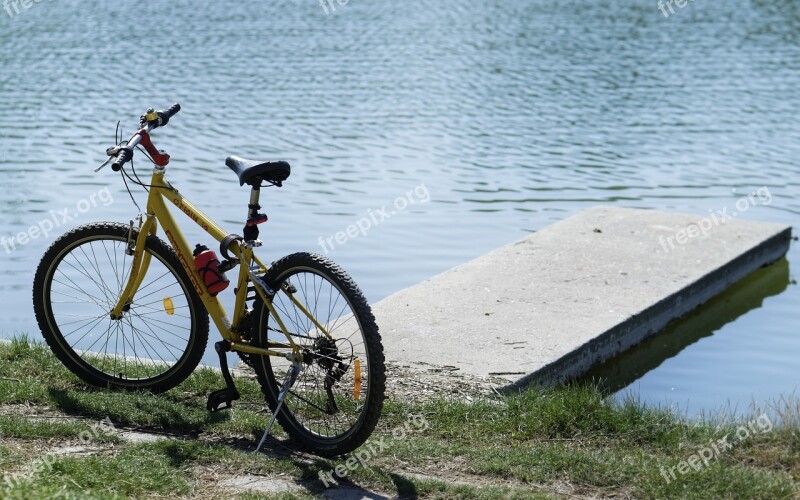 Bike Parked Vehicle Urban Leisure