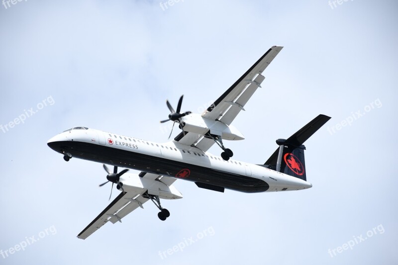 Propeller Plane In The Sky Small Plane Flying Plane Free Photos