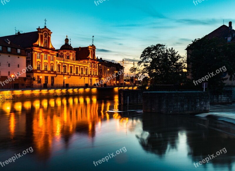 Architecture Night Shot Water Reflection Street