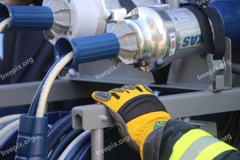 Spray Fire Equipment Accident Help Performance