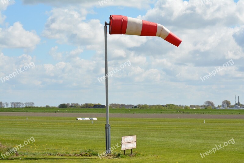 Windsock Pasture Airport Pole Green