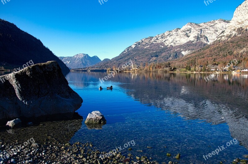 Grundlsee Sky Stone Blue Wanderurlaub