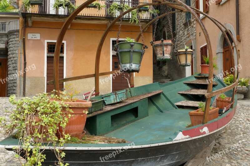 Boat Retired Decoration Plant Fishing Boat