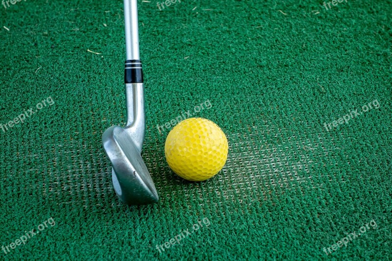 Club Cane Golf Ball Turf