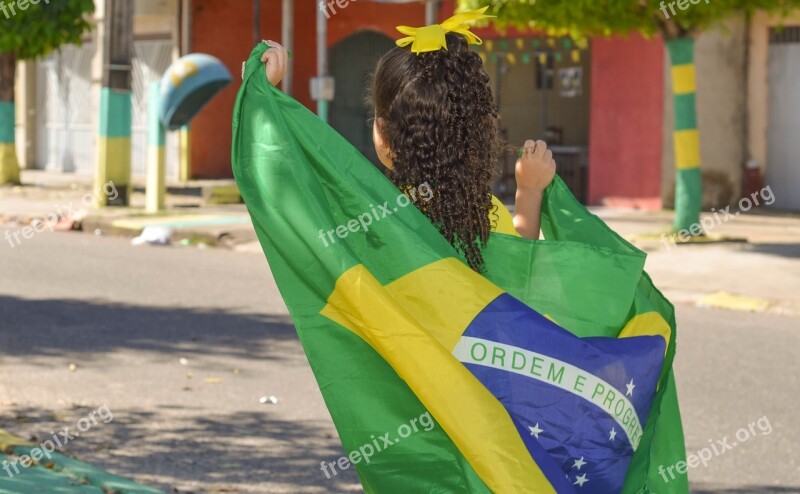 Brazil Football Brazilian Child Twisted Cup 2018