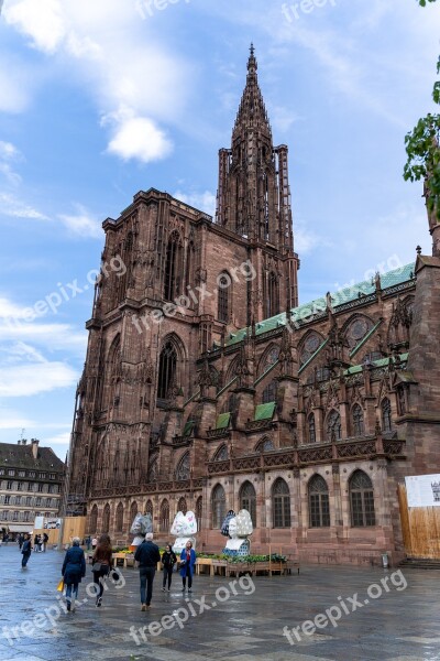 Strasbourg Münster Cathedral Of Our Lady Cathedrals Cathedral