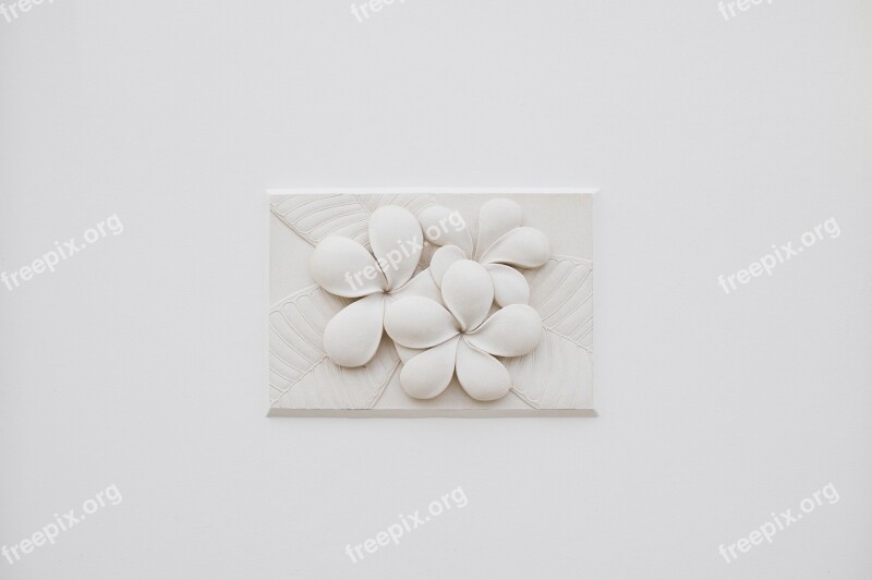 Wall Flower White Rawadee Sculpture