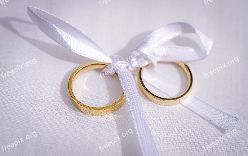 Rings Wedding Rings Golden Rings White Ring Pillow