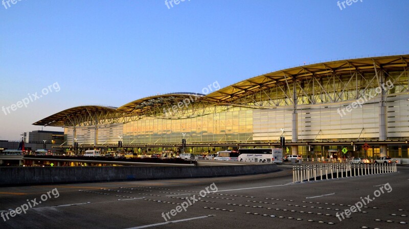 San Francisco International Airport Terminal Travel Architecture