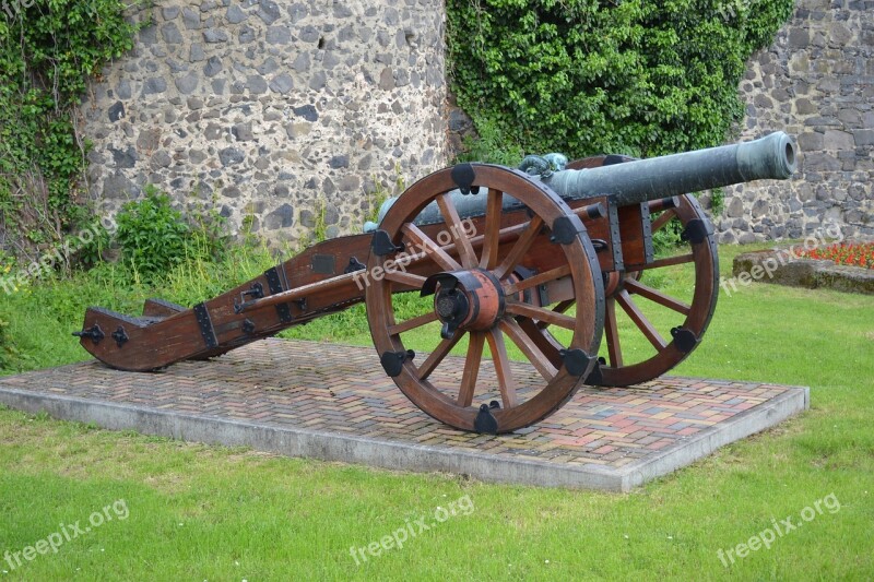 Gun War Weapons Artillery Antique