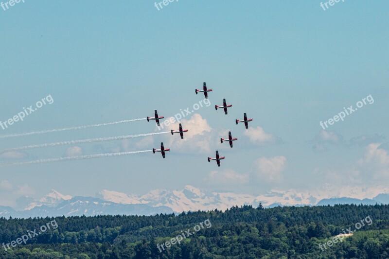 Pc-7 Aircraft Airshow Switzerland Aerial Acrobatics