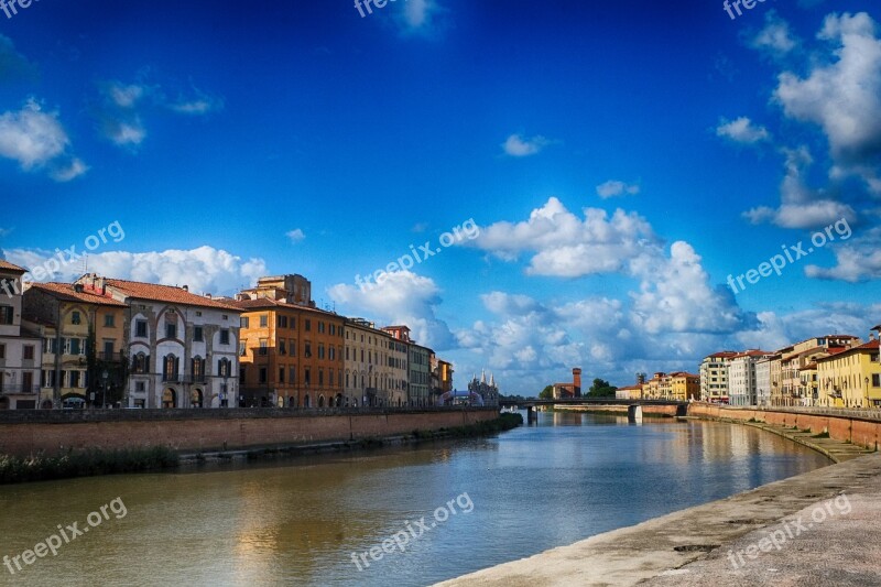 Pisa Arno Tuscany Holiday Renaissance