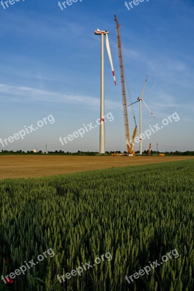 Wind Power Energy Revolution Site Crane Assembly