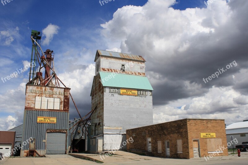 Wayne Nebraska Rural Building Rustic