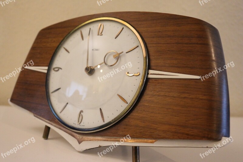 Vintage Mantle Clock Clock Mantle Wood