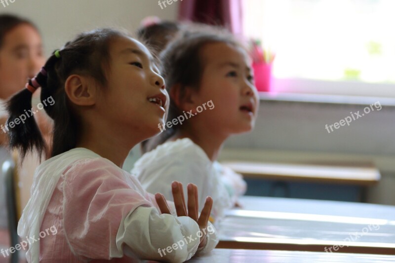 Children Elementary School Students Music Lessons Naive Expression