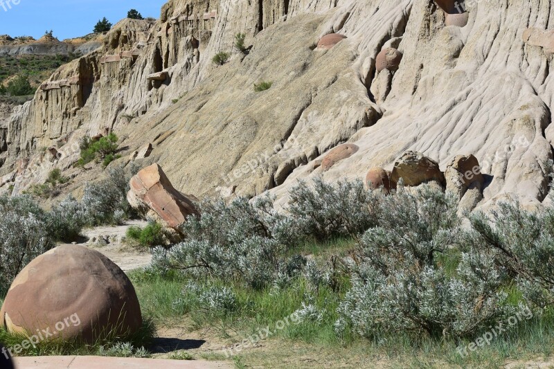 Rocks Badlands North Dakota Theodore Roosevelt National Park Free Photos