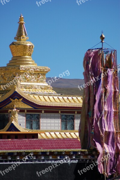 Sichuan Ganz Tower Snow Mountain Temple