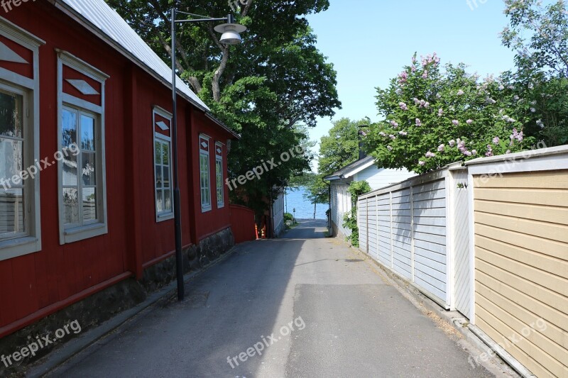 Finnish Oak Island Street Street View Tourism