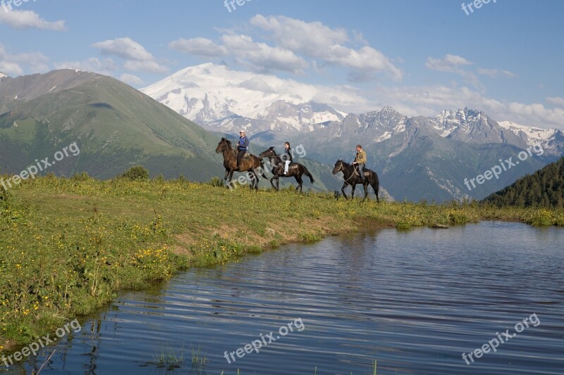 Elbrus Mountain Cheeky Karachaevo-cherkessia Russia Elbrus