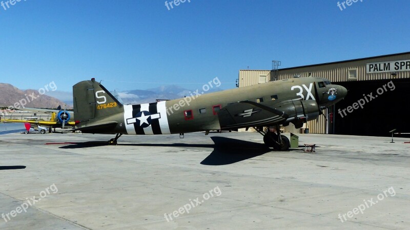 Air America Museum Palm Springs Propeller War