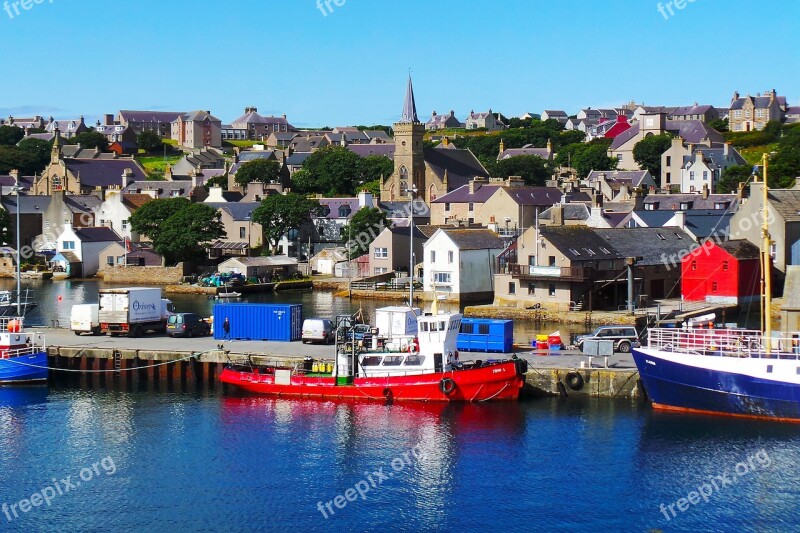 Orkney Scrabster Pier Blue Harbor