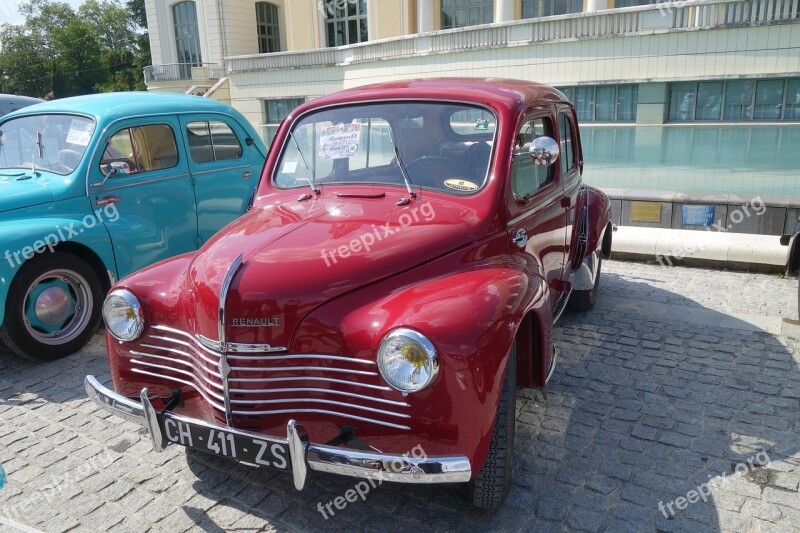 Old Car Renault 4cv Pau Car Collection