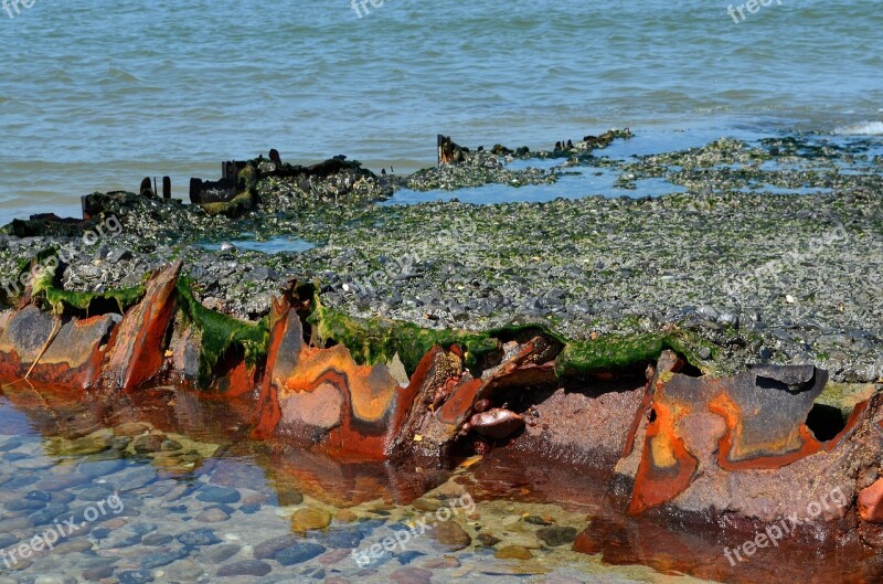 Pier Fixing Rusty Metal Fix