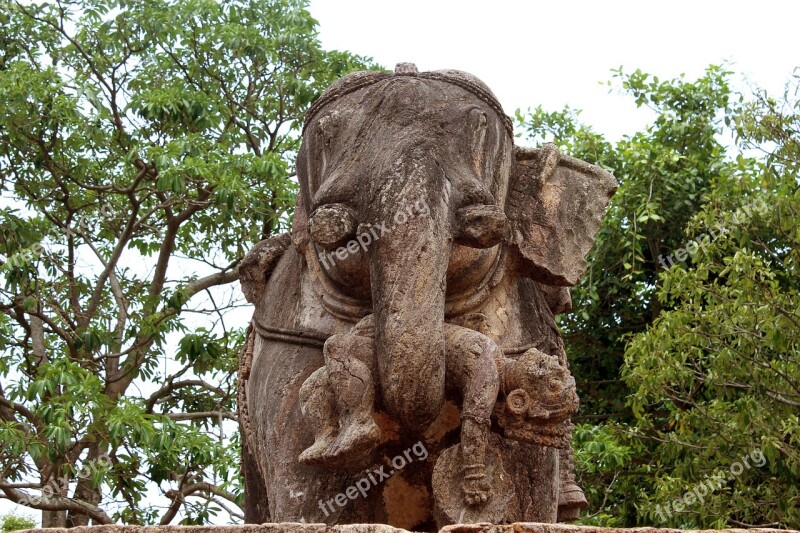 Konark Puri Orissa Temple Travel