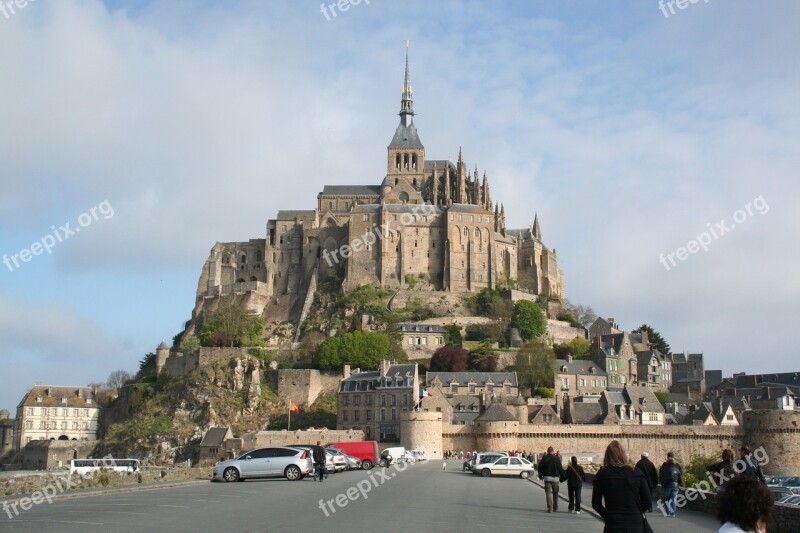 Mont-st-michel Tourist Site Low Tide Free Photos