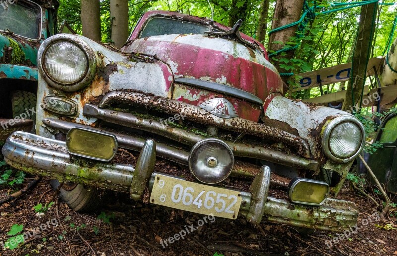 Auto Car Cemetery Historically Oldtimer Wreck