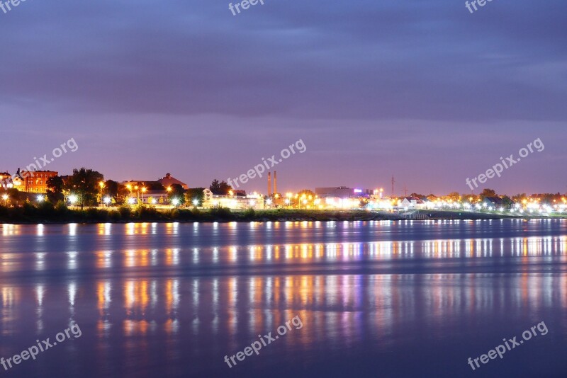 Landscape River Wisla The Wave Is Reflected City