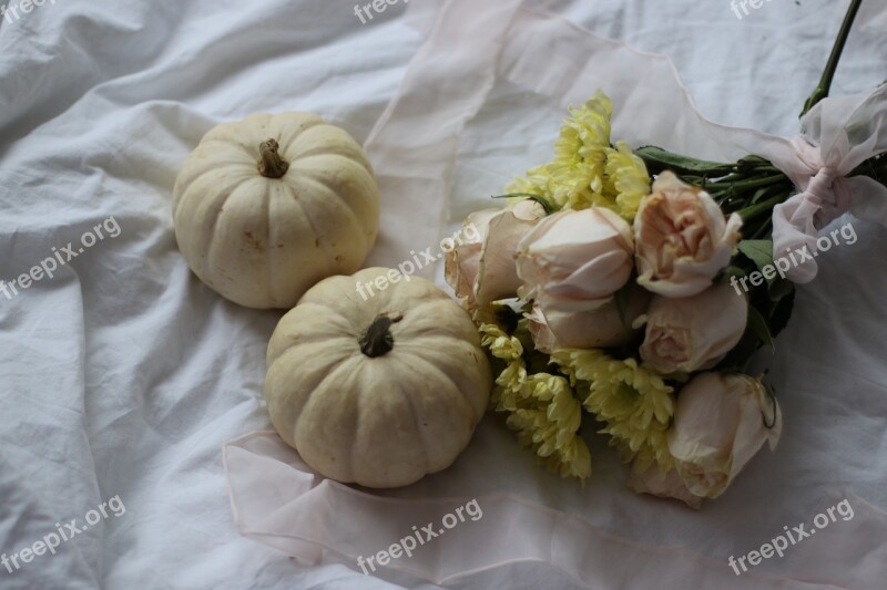 Pumpkin Decoration Rose Bouquet Pink