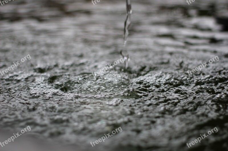 Water Fountain City Wet Old