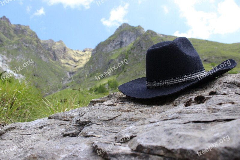 Wild West Hat Mountains West Country