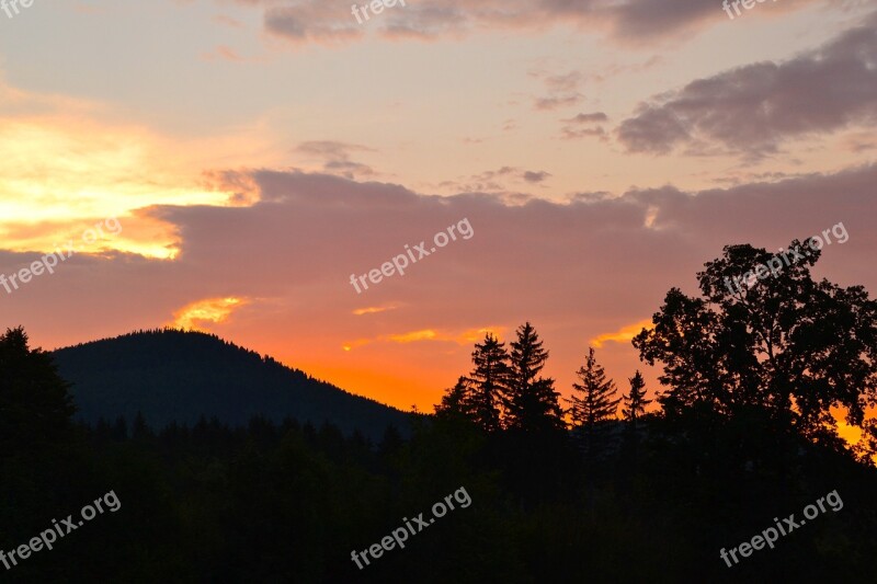 Sunset Giant Mountains Mountains Sky Landscape