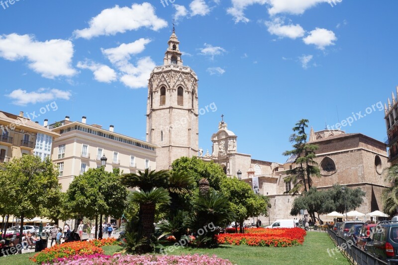 Valence Spain Gardens Cate Architecture