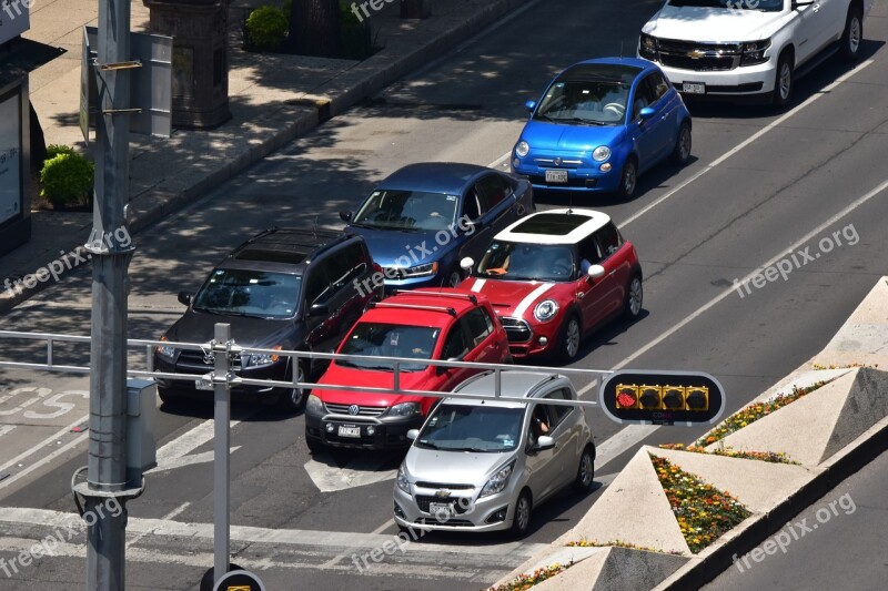 Vehicles Traffic Lights Avenue Reform Stop