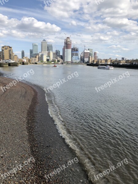 River London T Thames England