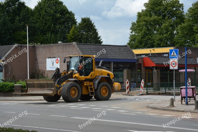 Shovel Excavators Kerkewijk Veenendaal Patrimoniumlaan