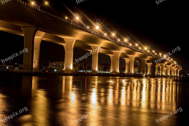 Stuart 80d Cañoñ Bridge Nighttime