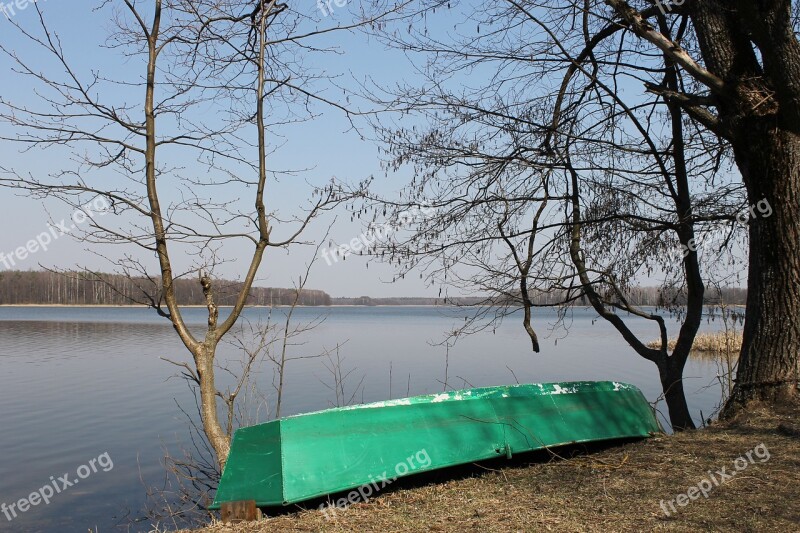 Boat Lake Beach Bryansk White Shores