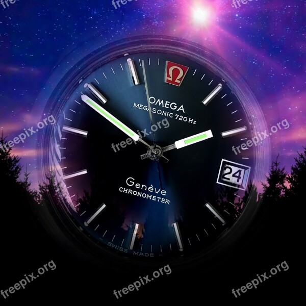 Aurora Winter Time Daylight Saving Time Timer Watch