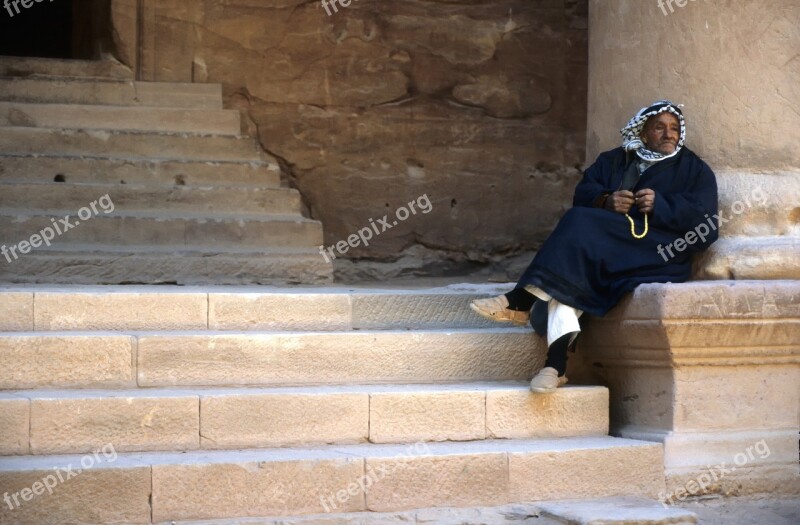 Travel Portrait Old City Petra Jordania