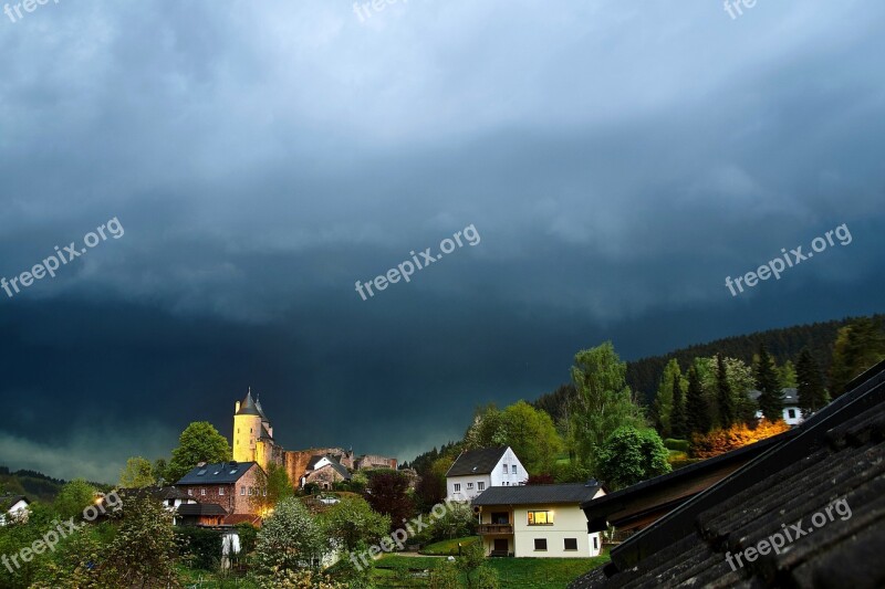 Thunderstorm Castle Forward Clouds Sky