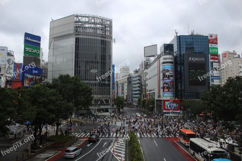 Shibuya Tokyo Crossroads The Main Clouds