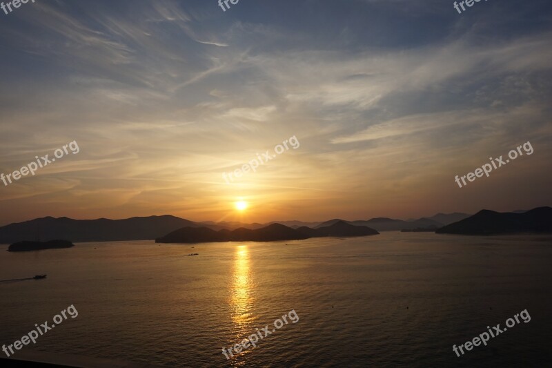 Sunrise The Sun Rises The Landscape Sea Morning Solar